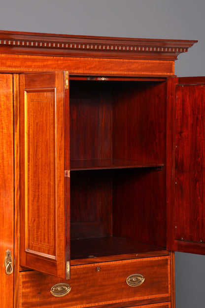 Beeindruckender Antiker Englischer Vitrine Kleiderschrank Wäscheschrank Dielenschrank Schrank Vintage