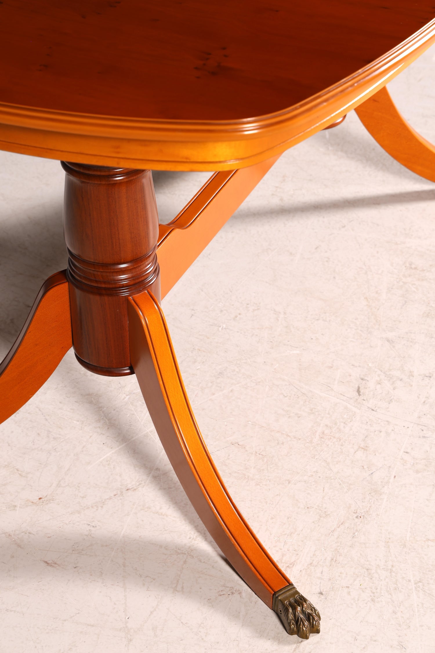 G035 Finish cm Wunderschöner Englischer Tisch ausziehbarer Esstisch Antik Stil 60s Küchentisch Eibe