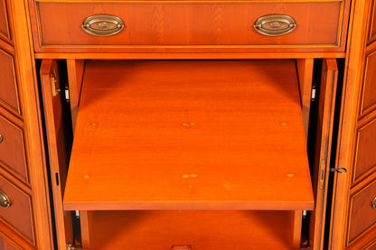 Edler Eckschrank der Marke Heldense Eibe Eckkommode Kommode Sideboard Schrank Antik Vintage