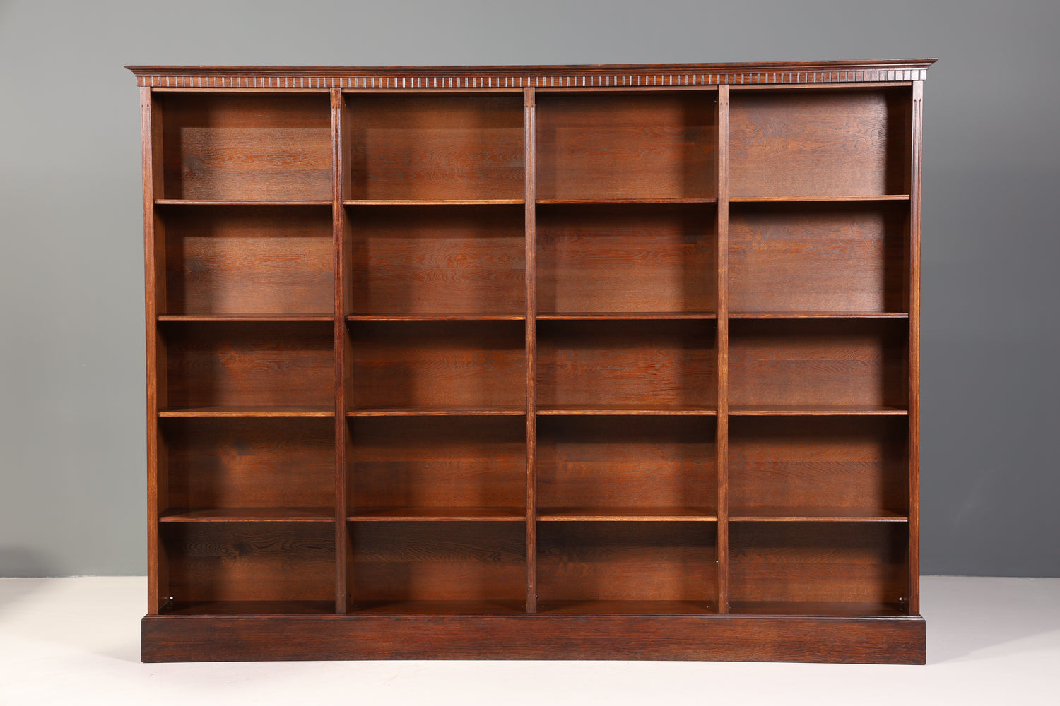 Wunderschönes Englisches XXL Bücherregal Antik Regal Bookshelf Buchablage 60s Bibliothek