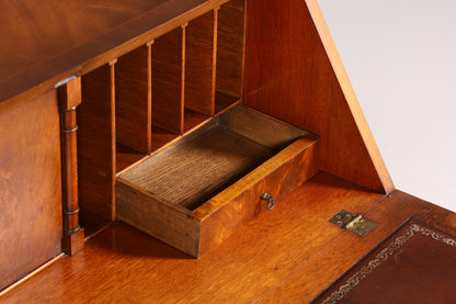 Wunderschöner Englischer Sekretär echt Leder Schreibkommode UK Schreibtisch Kommode