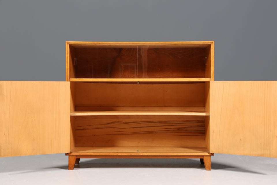 Wunderschöne Mid Century Holz Schrank Retro Sideboard 1 von 2