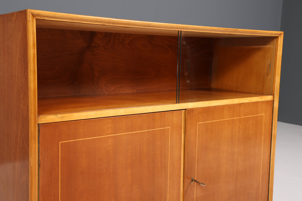 Wunderschöne Mid Century Holz Schrank Retro Sideboard 1 von 2