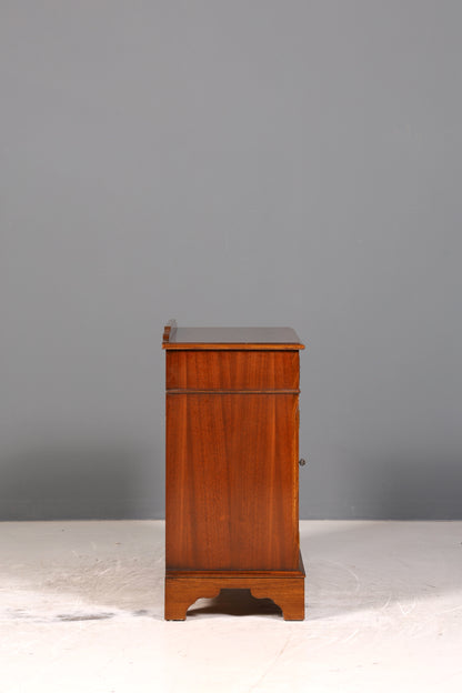 Wunderschöner Englischer Schrank Antik 60s Mahagoni Sideboard Kommode