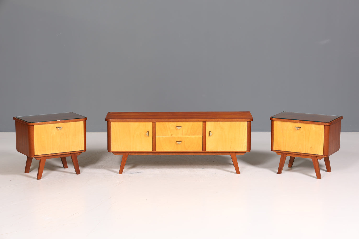 Wunderschönes Mid Century Sideboard Vintage Kommode TV Schrank Flurkommode 60s