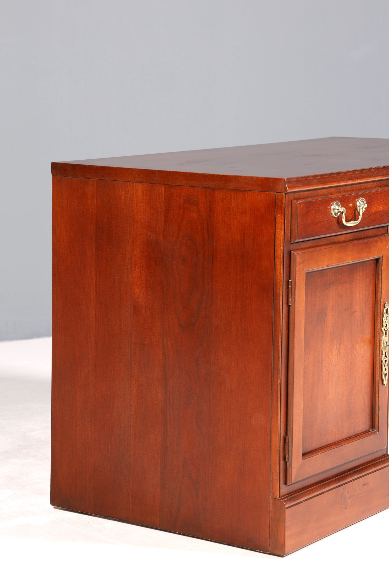 Wunderschöner Original Drexel Heritage Schreibtisch Antik Stil Bürotisch Office Table USA 2 von 2