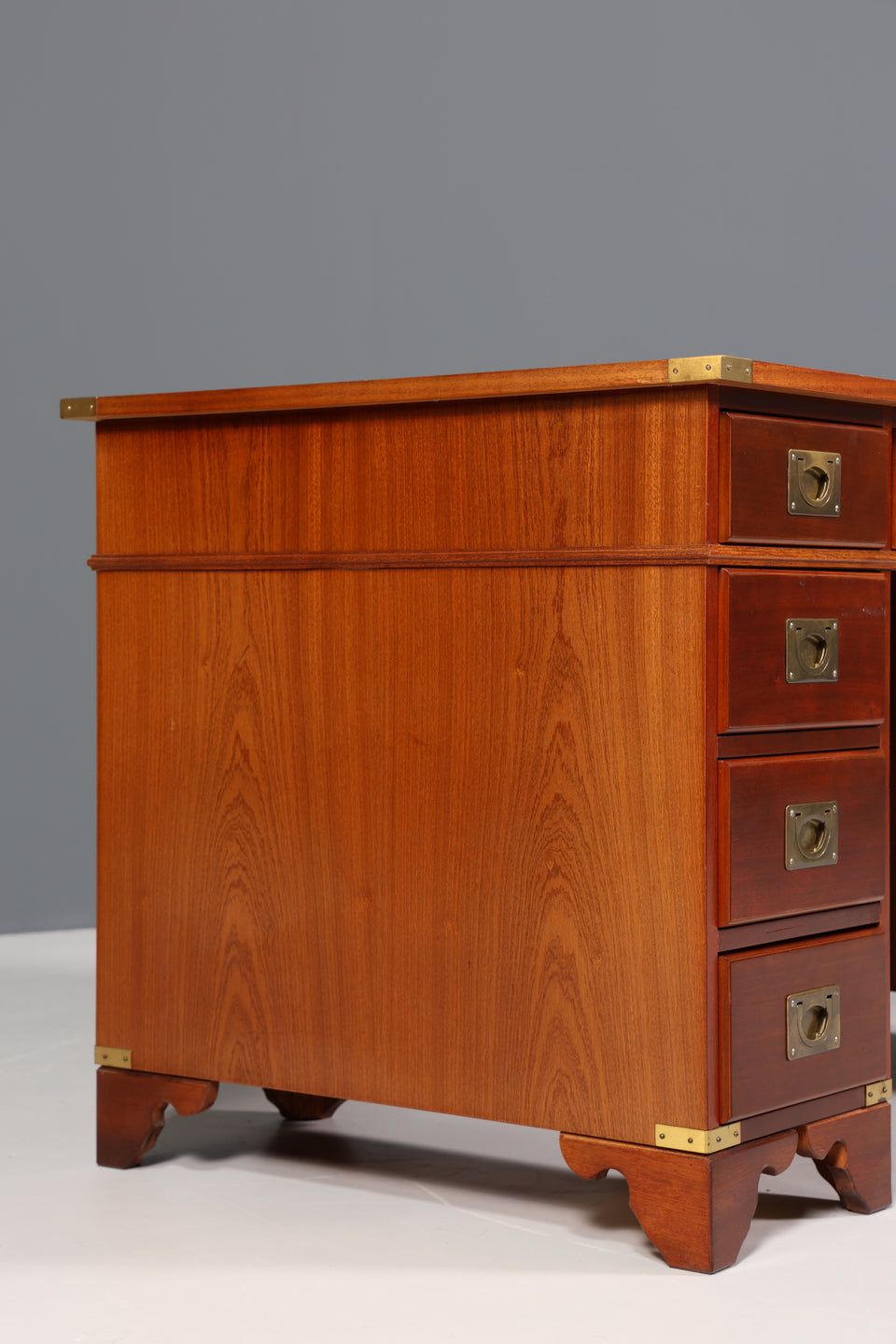 Edler Maritimer Schreibtisch Englischer Military Chest Bürotisch