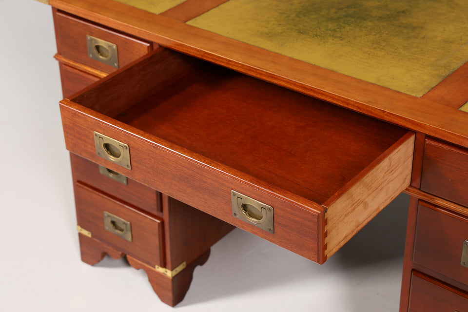 Edler Maritimer Schreibtisch Englischer Military Chest Bürotisch