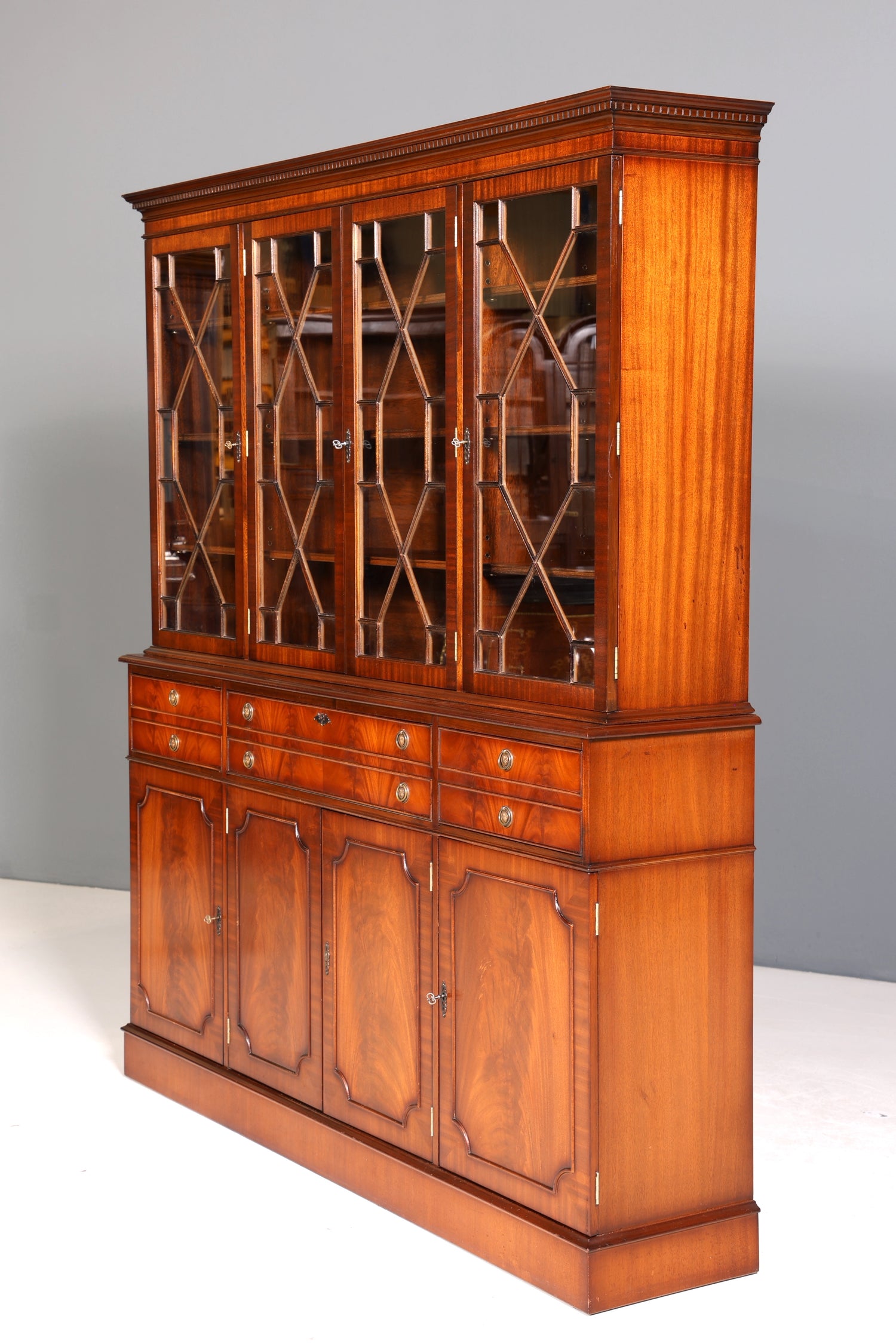 Wunderschöne Englische Vitrine echt Holz Sekretär Bibliothek UK Bücherschrank Englisch Regal Buffet