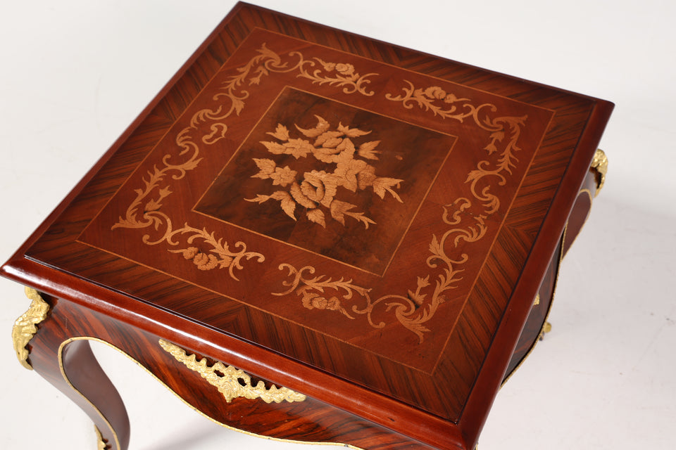 Wunderschöner Barock Stil Louis XV Couchtisch Antik Stil Ablagetisch