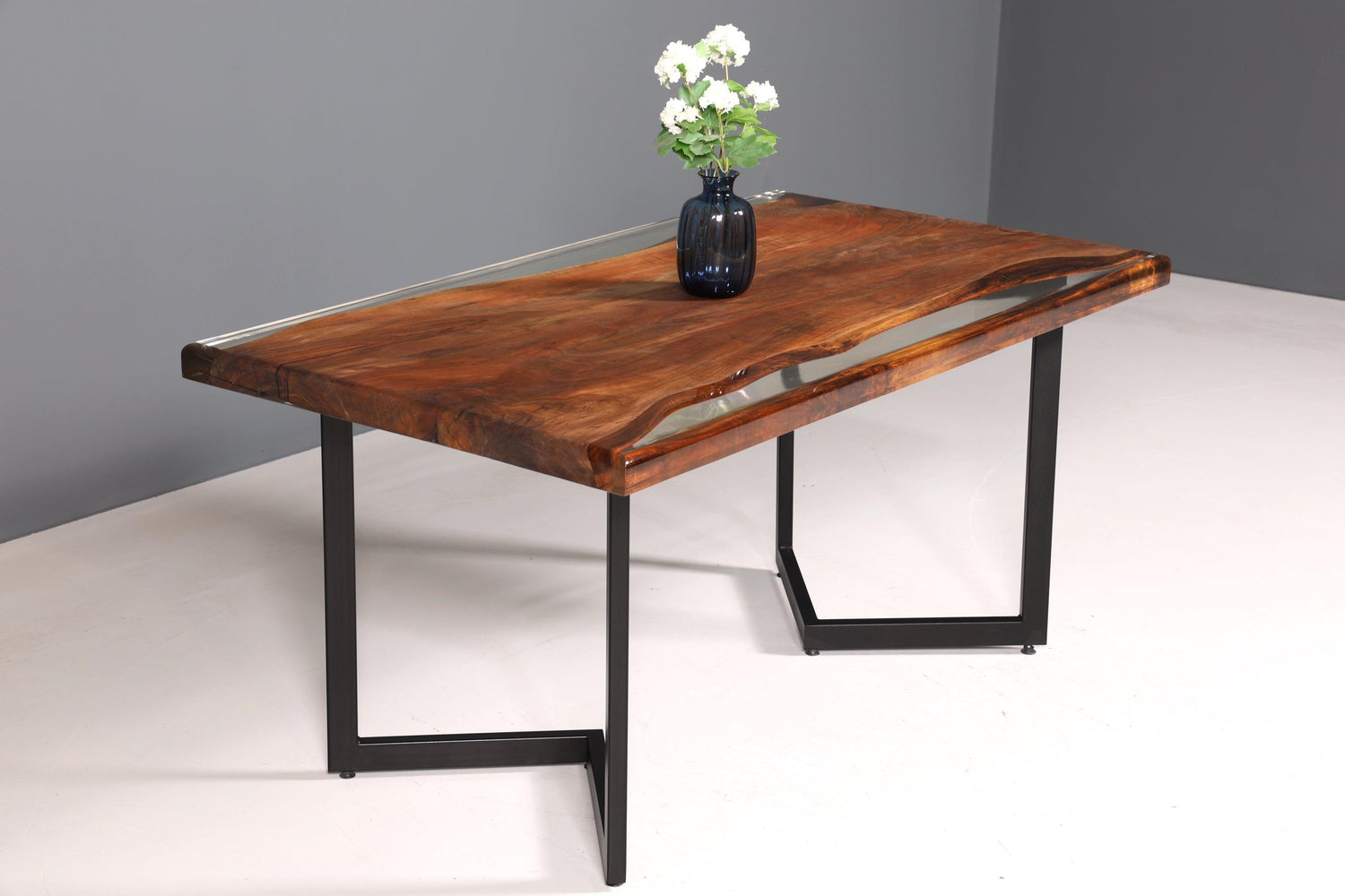 Beeindruckender Epoxidharz Tisch 160-90cm Nussbaum Esszimmer Tisch massiv Holz Epoxy Küchentisch