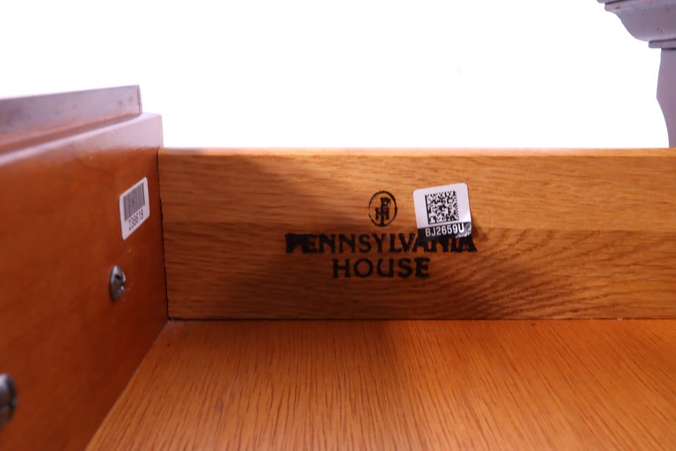 Edle Pennsylvania House Kommode Amerikanische Nachttisch 2 von 2