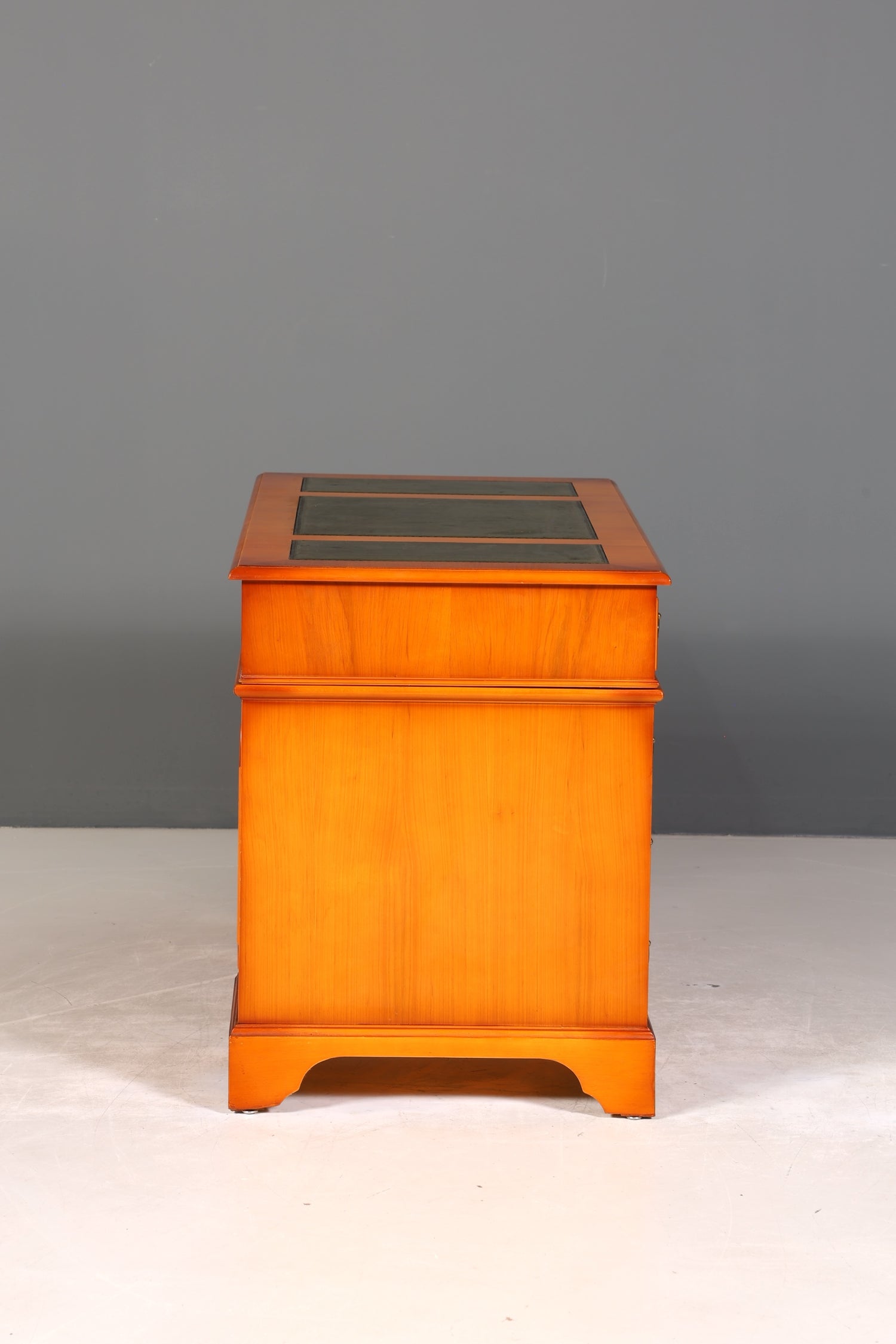 Wunderschöner Englischer Schreibtisch Englisch Eibe Desk Leder Auflage Antik Stil Bürotisch Office Desk