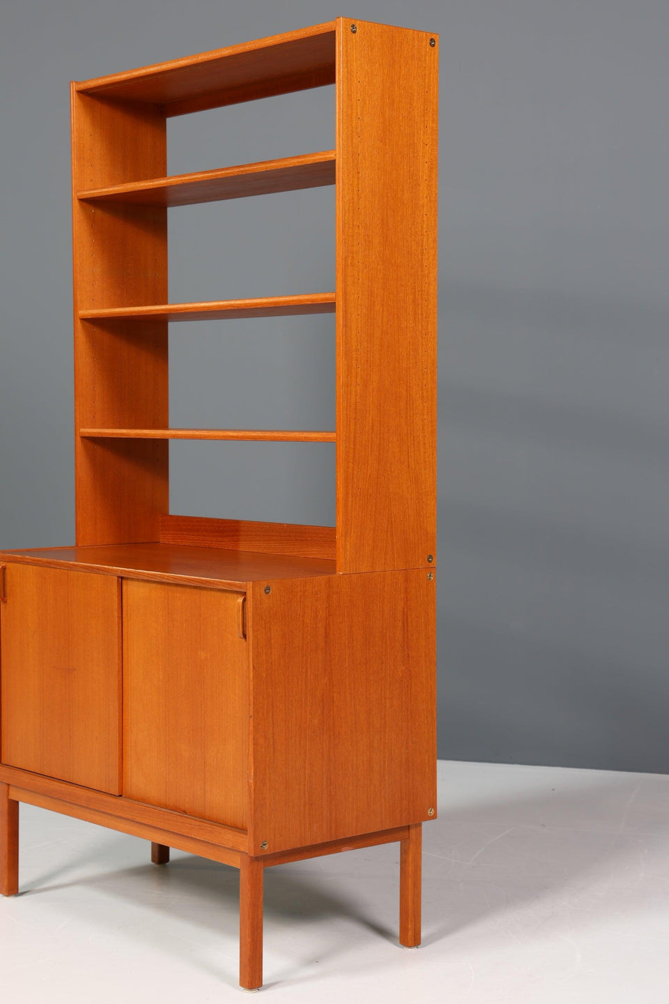 Stilvolles Mid Century Regal Danish Design Bücherregal Retro Schrank Kommode