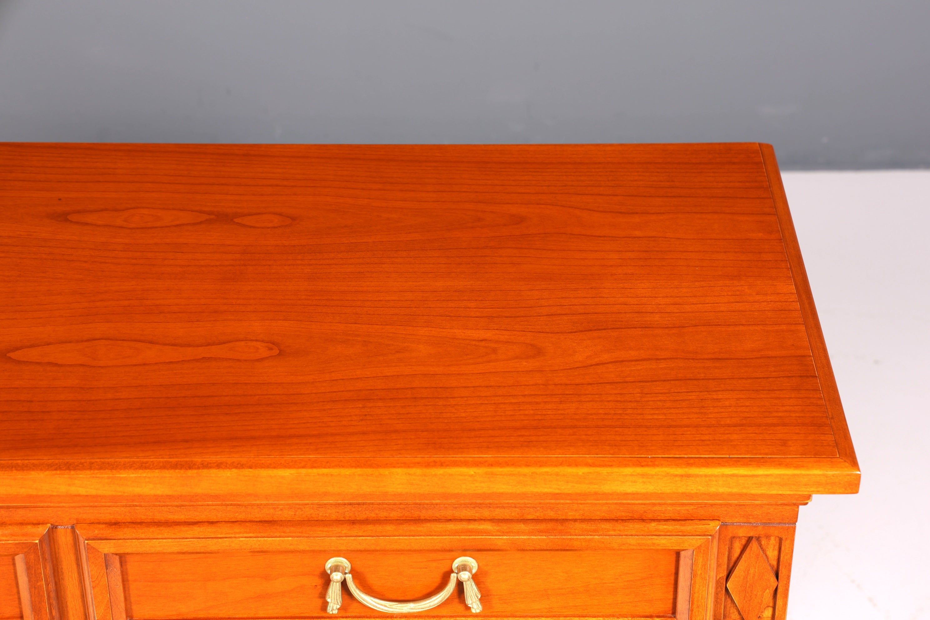 Traumhaftes Original Selva Sideboard Antik Stil Villa Borghese Schrank Kommode Buffet Anrichte