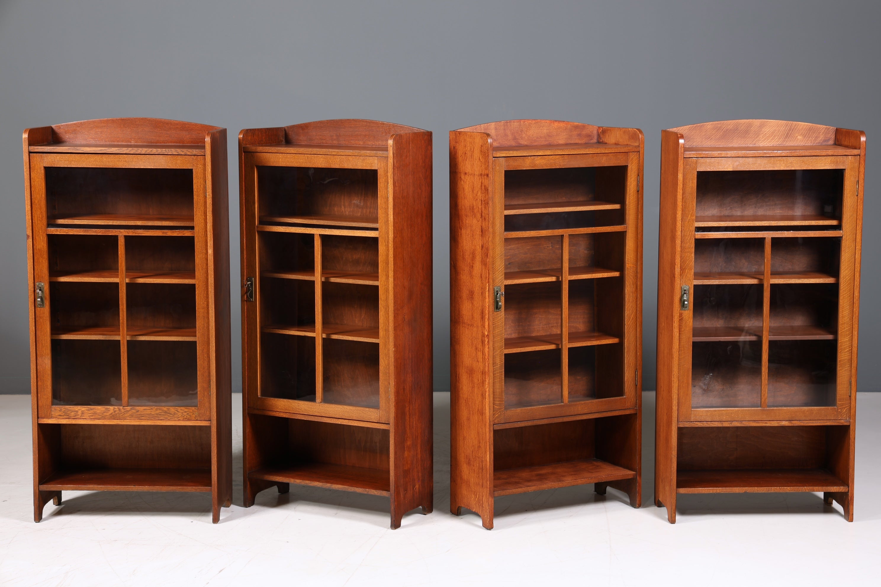 Traumhafte Jugendstil Vitrine Antike Holz Bücherschrank Eiche Antik Schrank Geschirrschrank 1 von 6