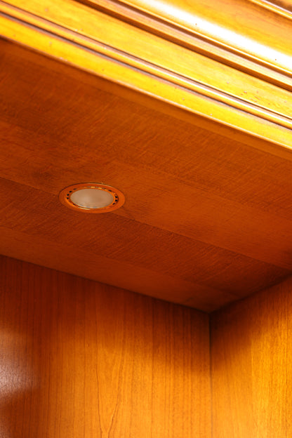 Wunderschöne Original Selva Vitrine Villa Borghese massiv Holz Buffet Schrank Bibliothek