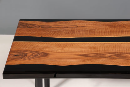 Wunderschöner Epoxidharz Tisch 220-90 cm Epoxy Schwarz Nussbaum Esszimmer Tisch massiv Holz Esstisch