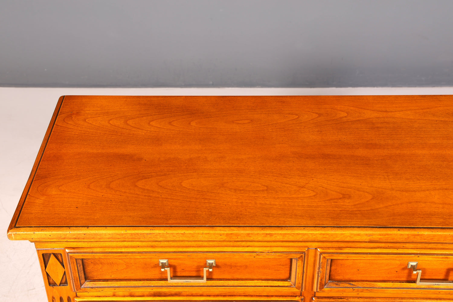 G748 Finish cm SELVA Wunderschönes Englisches Sideboard Eibe Schrank Antik Stil Buffetschrank Kommode (Kopie)
