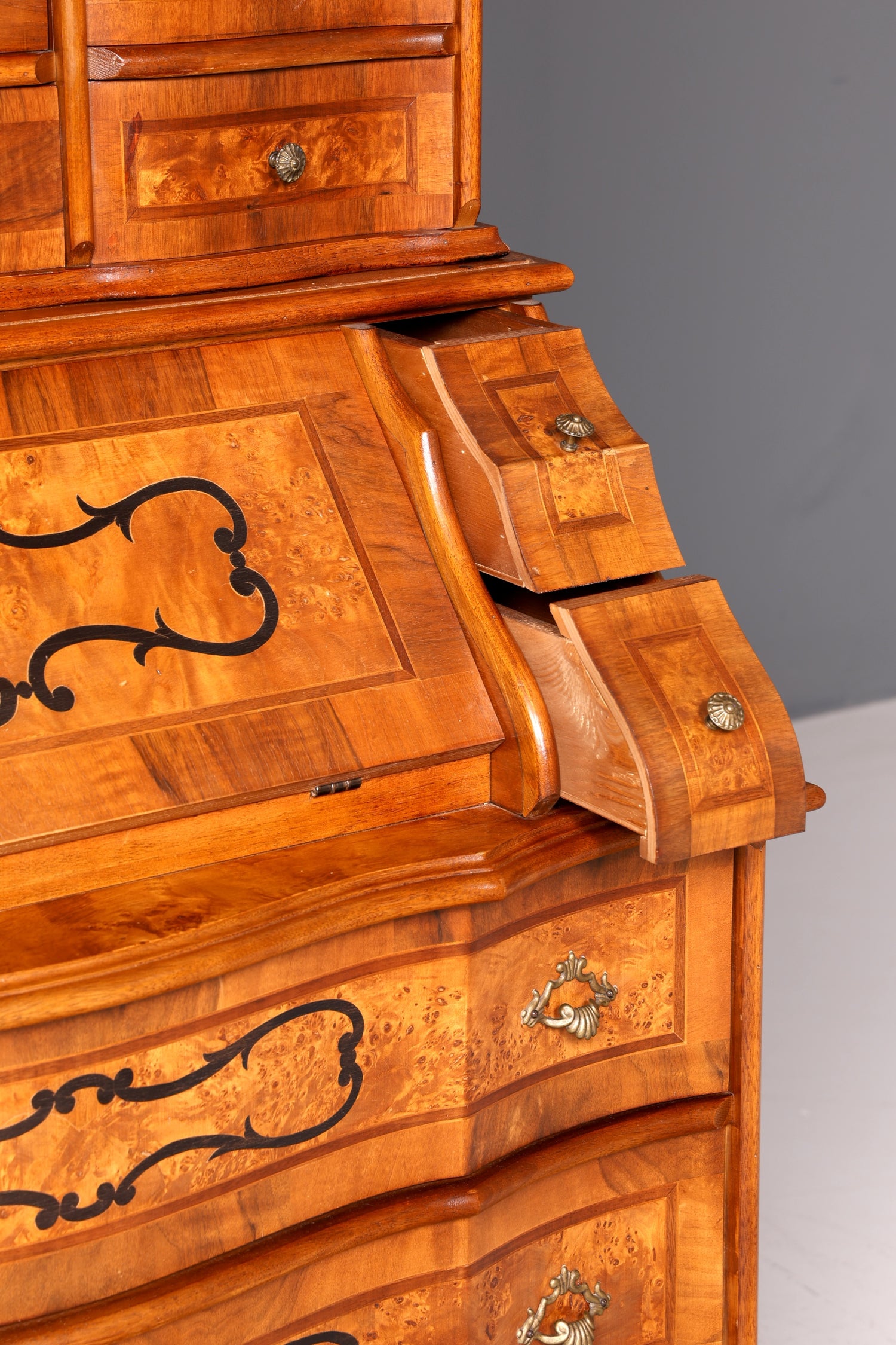 Beeindruckender Barock Aufsatzsekretär Nussbaum Sekretär Schreibschrank Tabernakel Massivholz Vintage