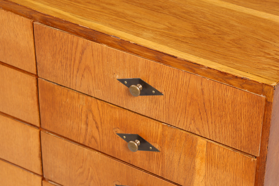 Traumhafte Mid Century Kommode Vintage Bauhaus Apotheker Schrank