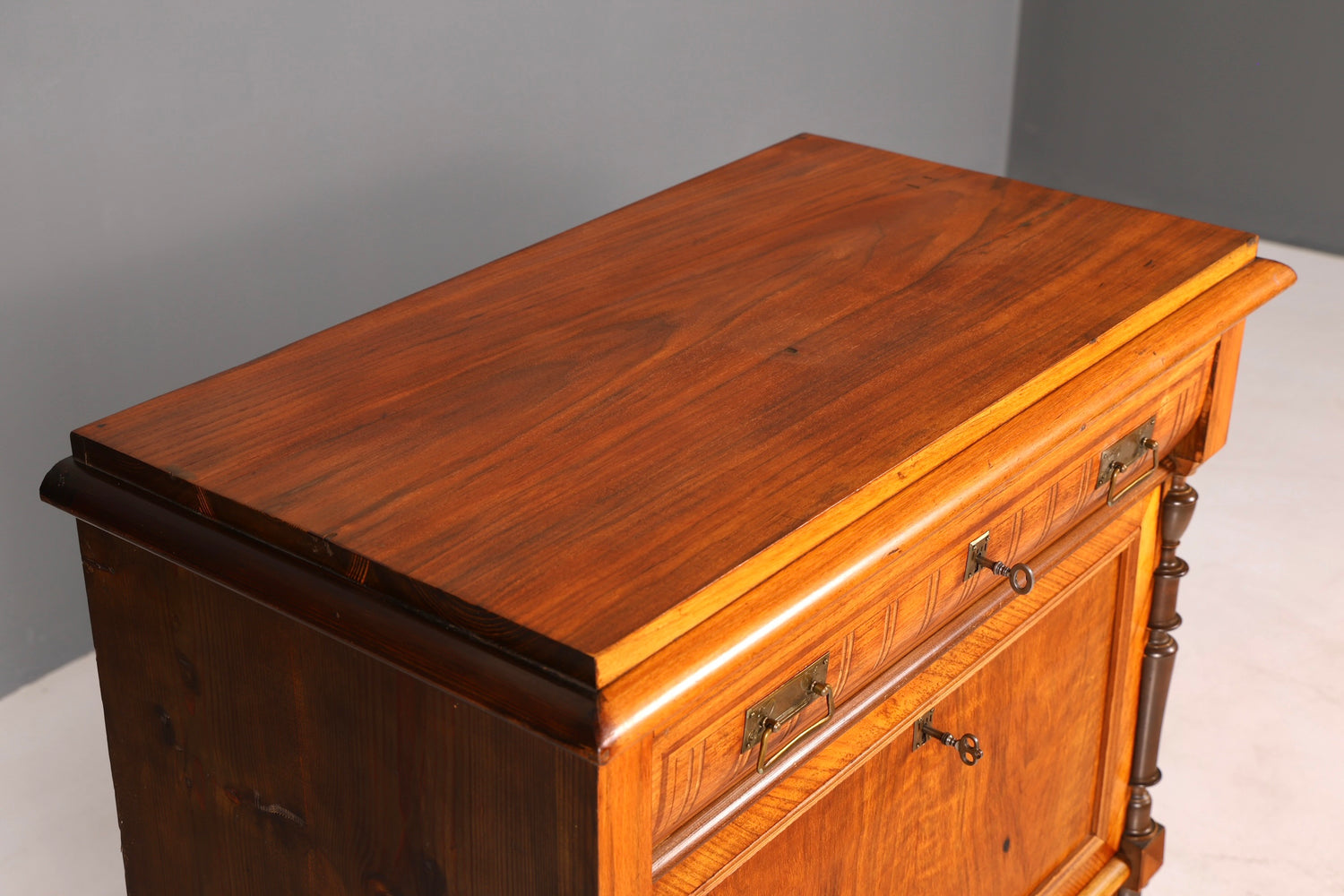 Traumhafter Gründerzeit Sekretär Jugendstil Kommode Antik Schubladenkommode Vertiko Highboard