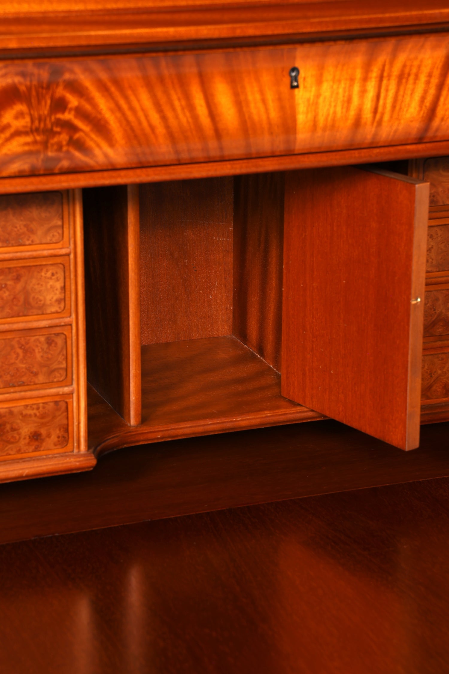 Stilvoller Original Biedermeier Sekretär um 1860 Englisch Kommode Antik Bürokommode