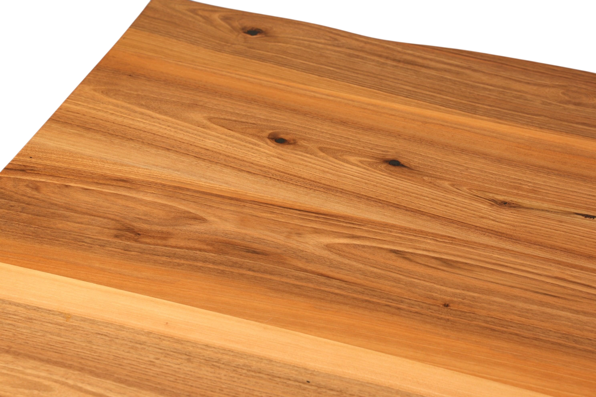 Beeindruckender Nussbaum Tisch 180cm-95cm Esszimmer Tisch Baumkanten Platte massiv Holz Küchentisch