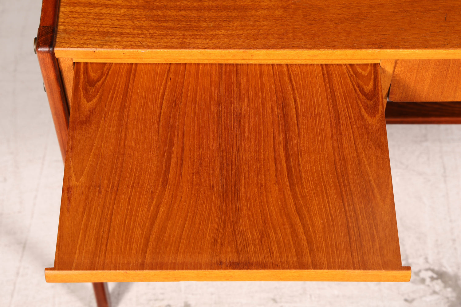 Wunderschöner Mid Century Schreibtisch mit Regalaufsatz Teak Danish Design Bürotisch Vintage 60s