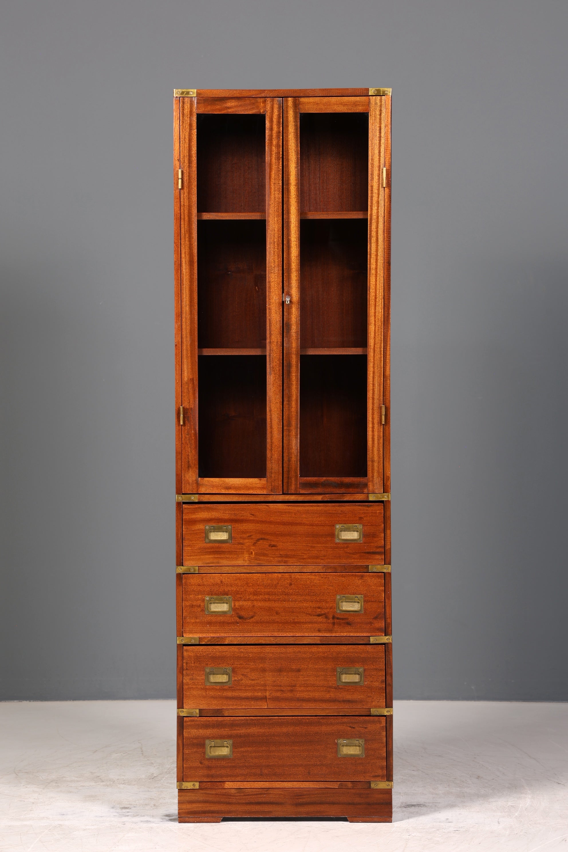 Wunderschöne Englische Vitrine Maritime Bibliothek Schrank echt Holz Geschirrschrank Regal 1 von 3