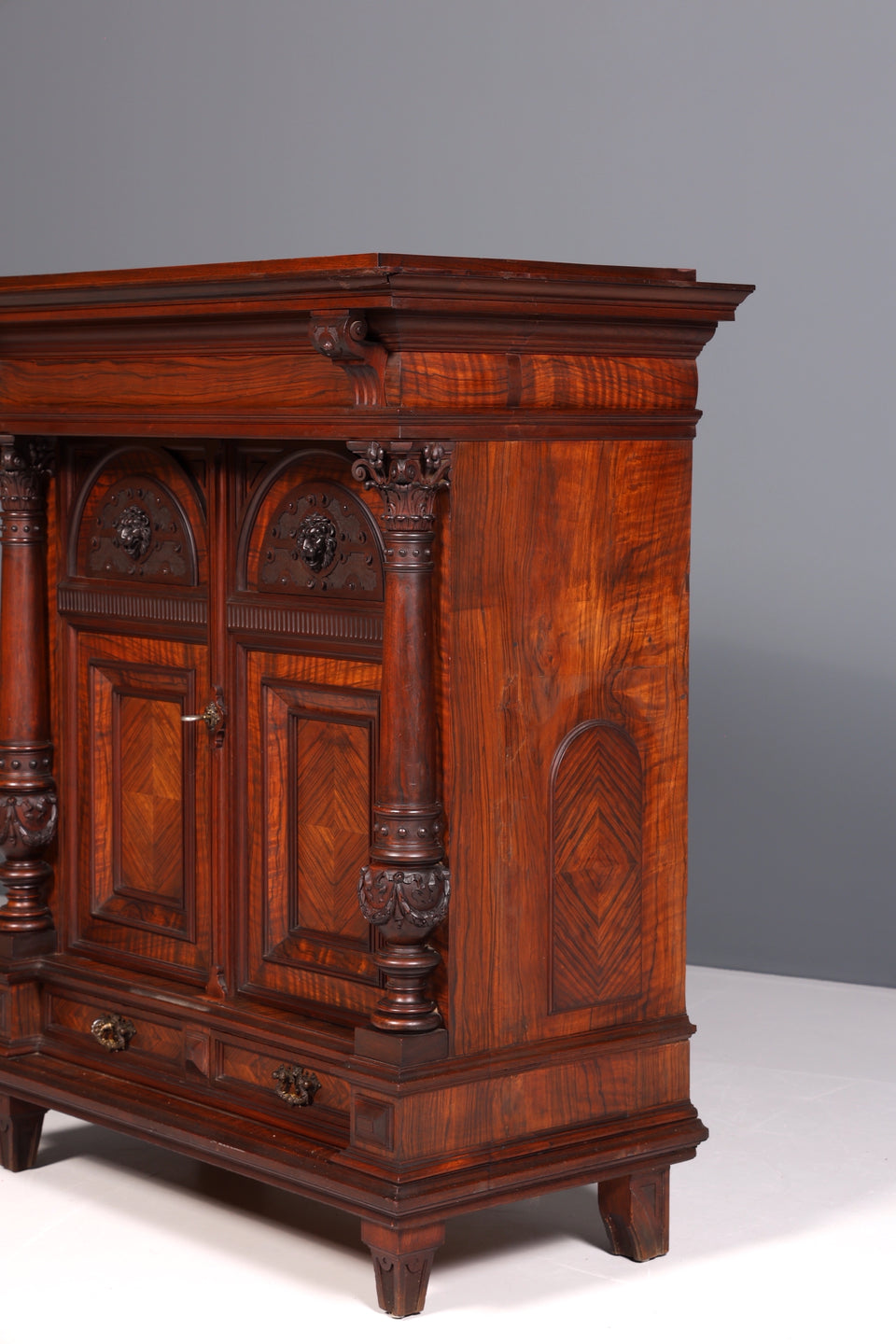 Edler Gründerzeit Schrank Louis Philippe Nussbaum Kommode um 1880