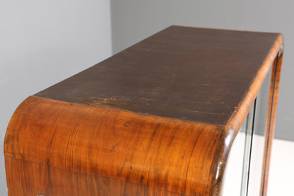 Wunderschöne Art Deco Vitrine Nussbaum Vitrine massiv Holz Antik Schrank Geschirrschrank