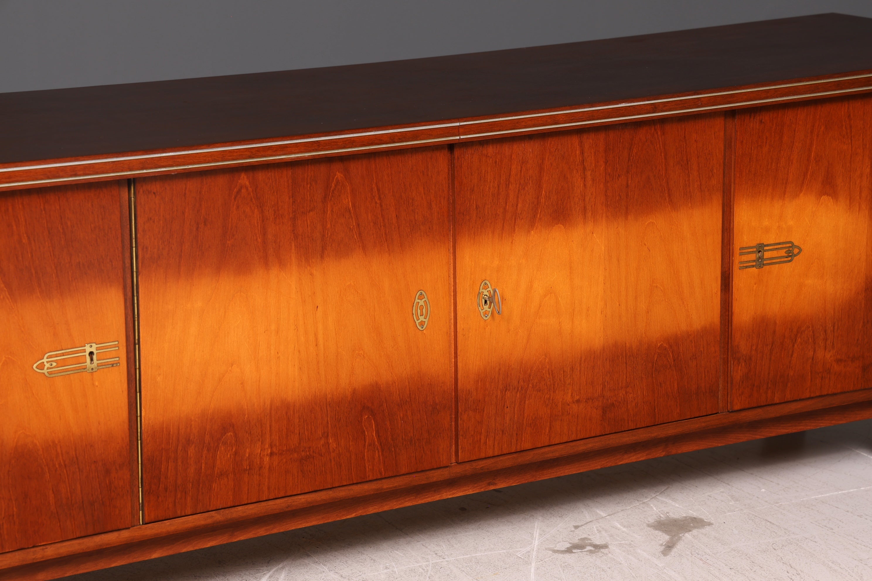 Wunderschönes Mid Century Sideboard Vintage Longboard TV Kommode Schrank Vintage Lowboard 60s Holz