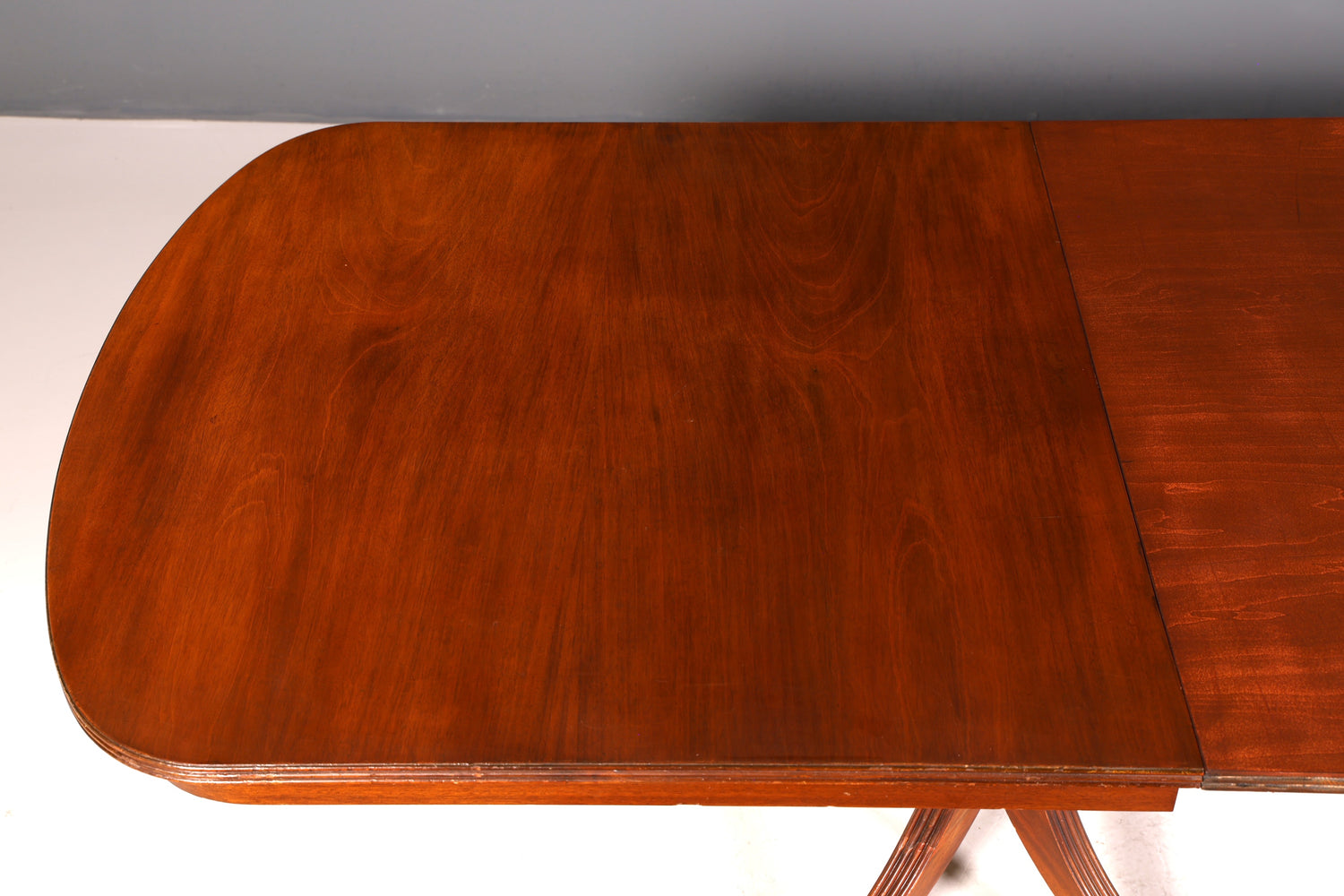 G114 Finish Wunderschöner Englischer Tisch ausziehbarer Esstisch Antik Stil 60s Küchentisch Eibe