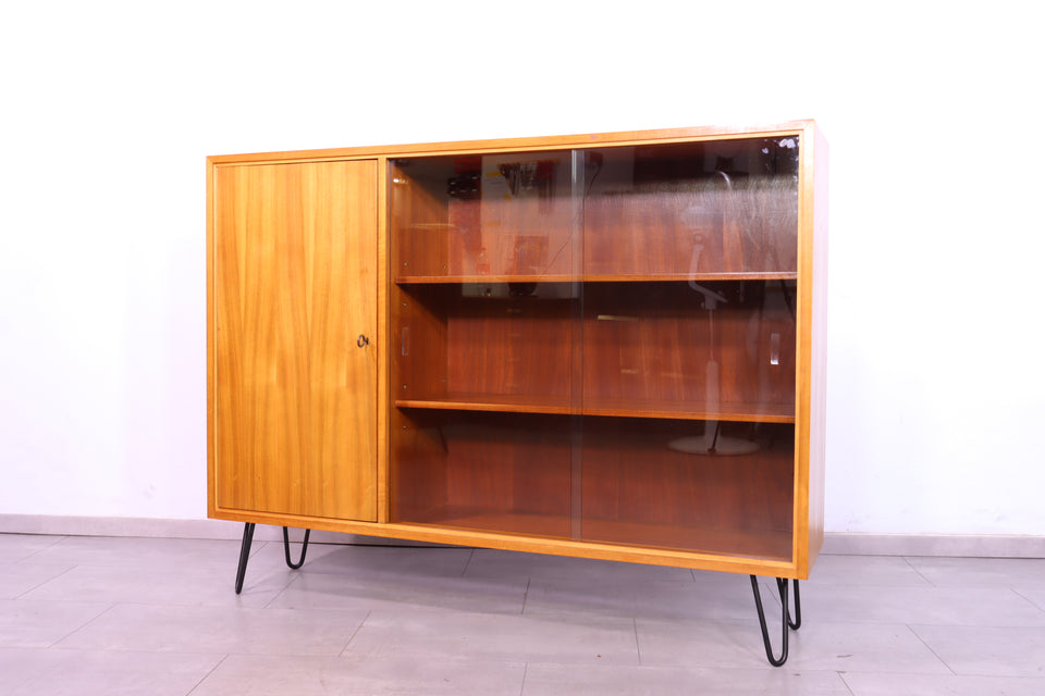 Wunderschönes Mid Century Highboard Retro Vitrine Nussbaum Schrank Kommode