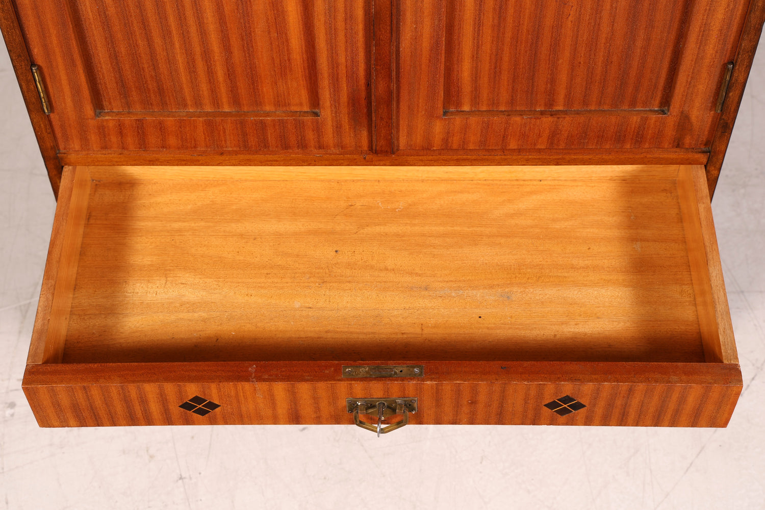 G776 Finish Traumhafte Jugendstil Vitrine Antike Holz Bücherschrank Eiche Antik Schrank Geschirrschrank (Kopie)