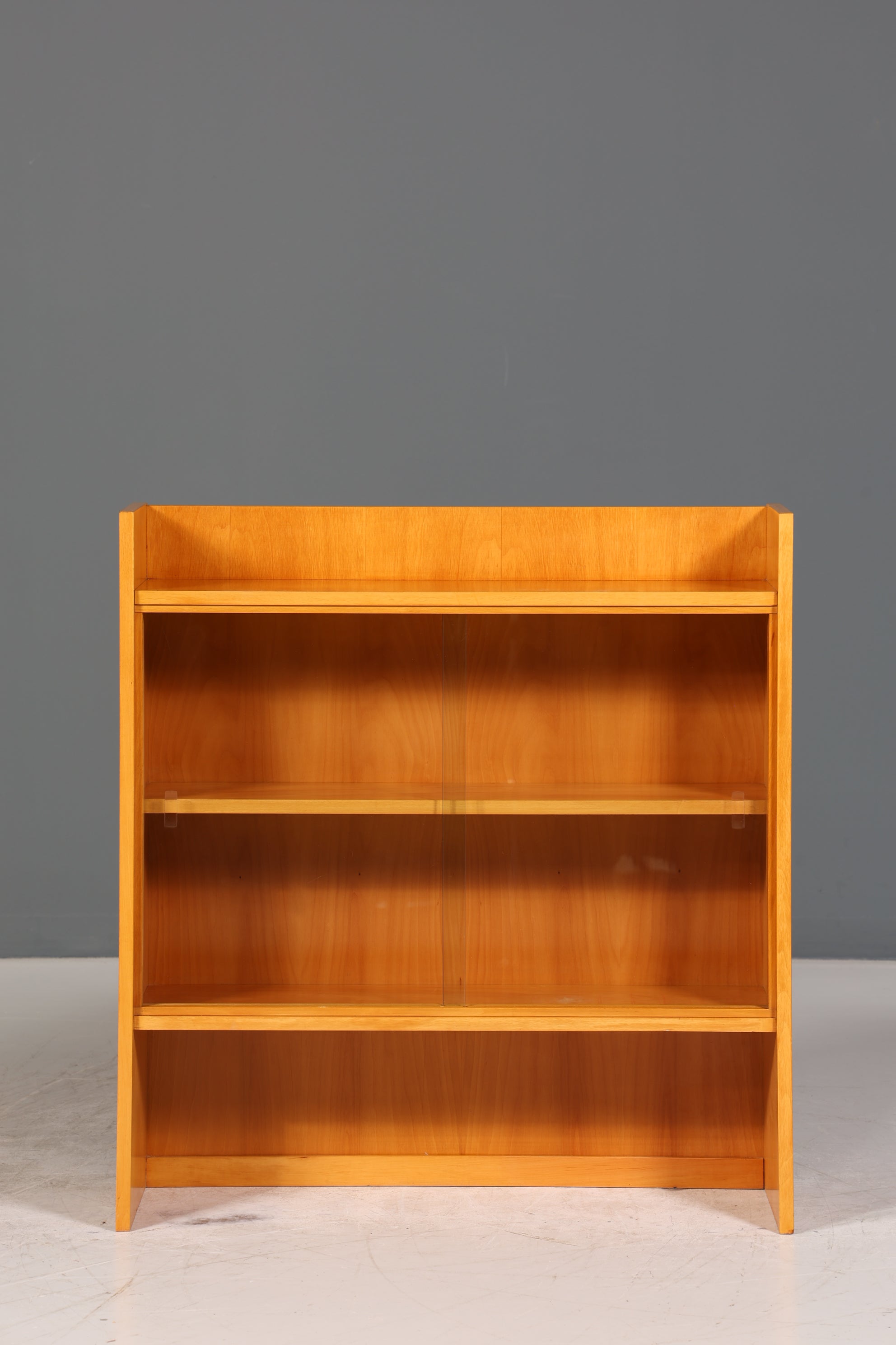 Wunderschöne Mid Century Vitrine Vintage Regal Bücherregal Retro Standregal 60s Buchablage 1 von 2
