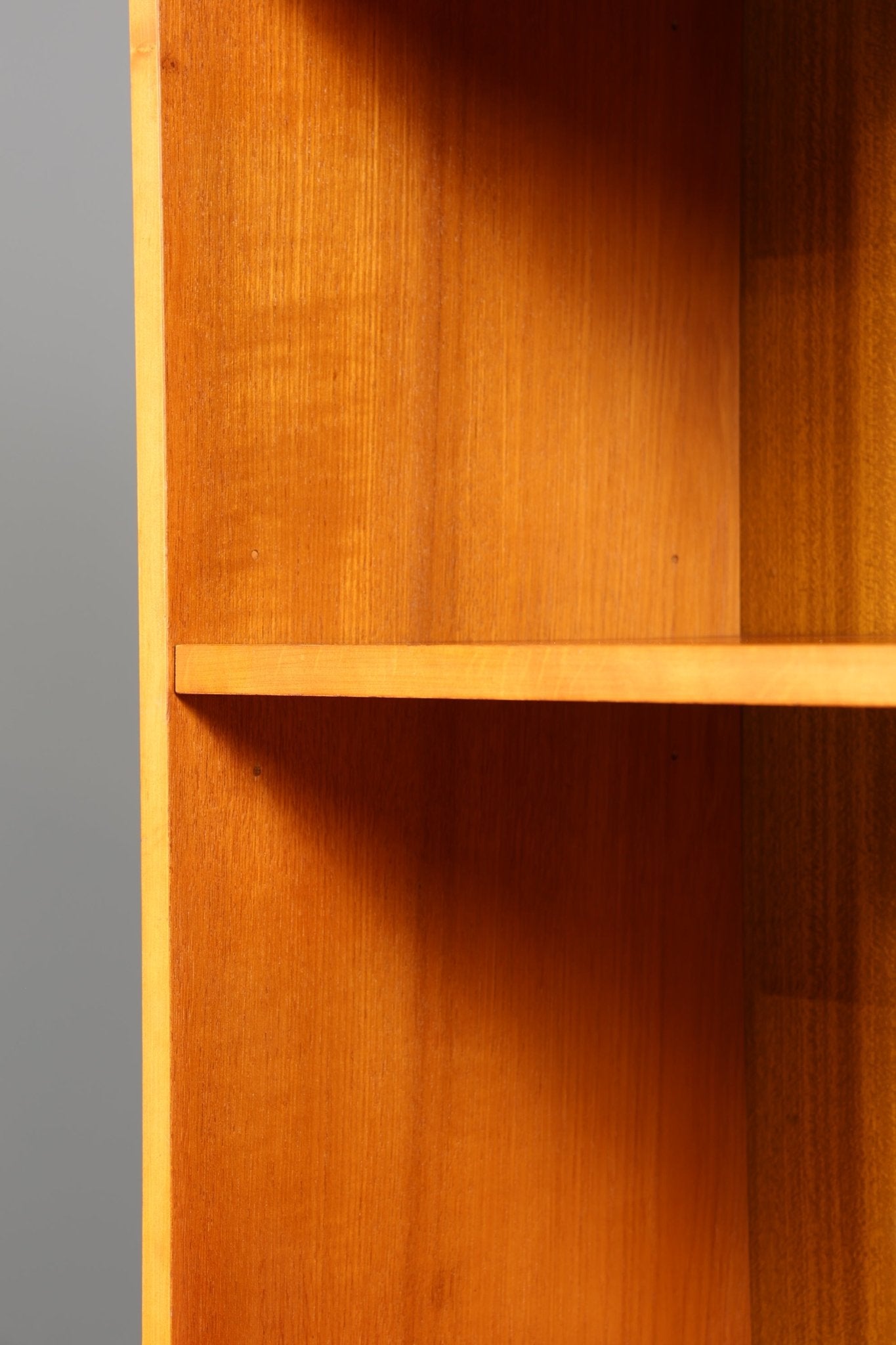Wunderschönes Mid Century Regal Vintage Bücherregal Schrank Bookshelf 60er Jahre Buchablage