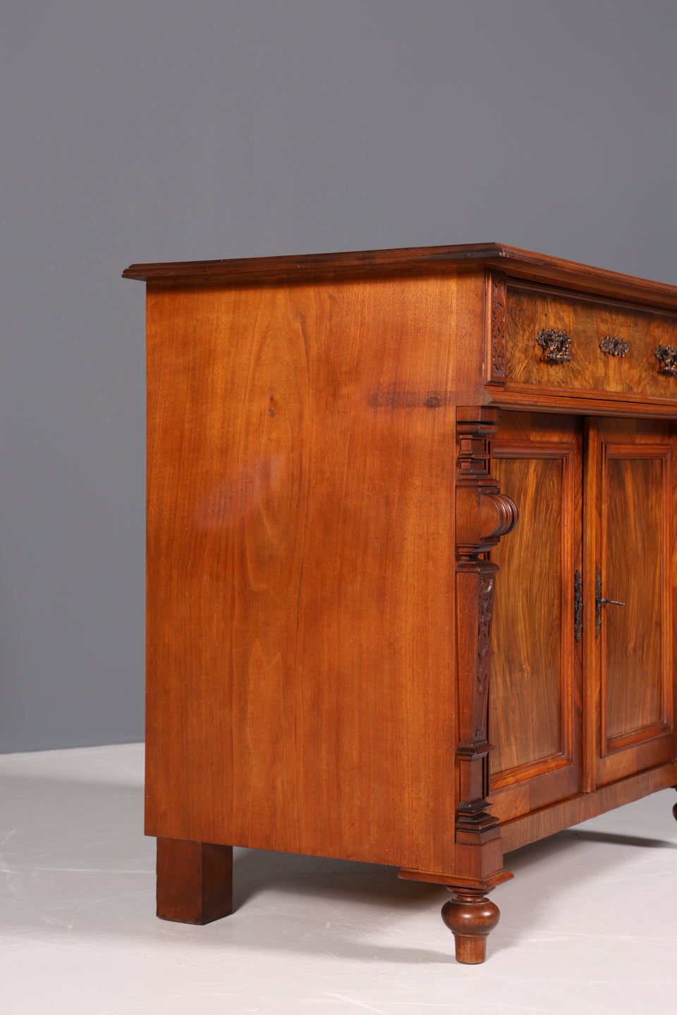 Edler Gründerzeit Schrank Nussbaum Sekretär Louis Philippe Kommode um 1880