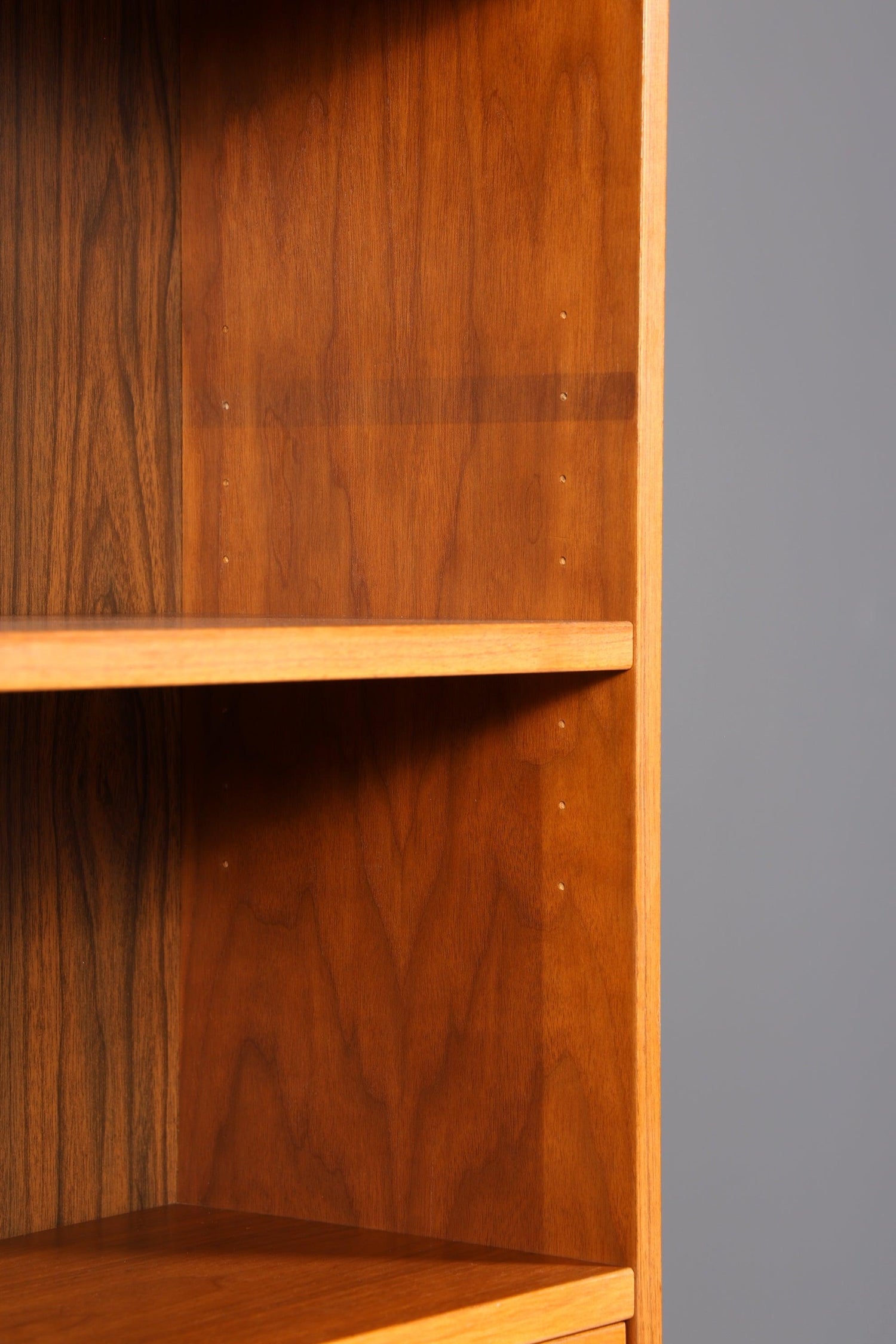 Wunderschönes Mid Century Regal Teak Holz Danish Design Bar Schrank Retro Kommode Bücherregal 60s