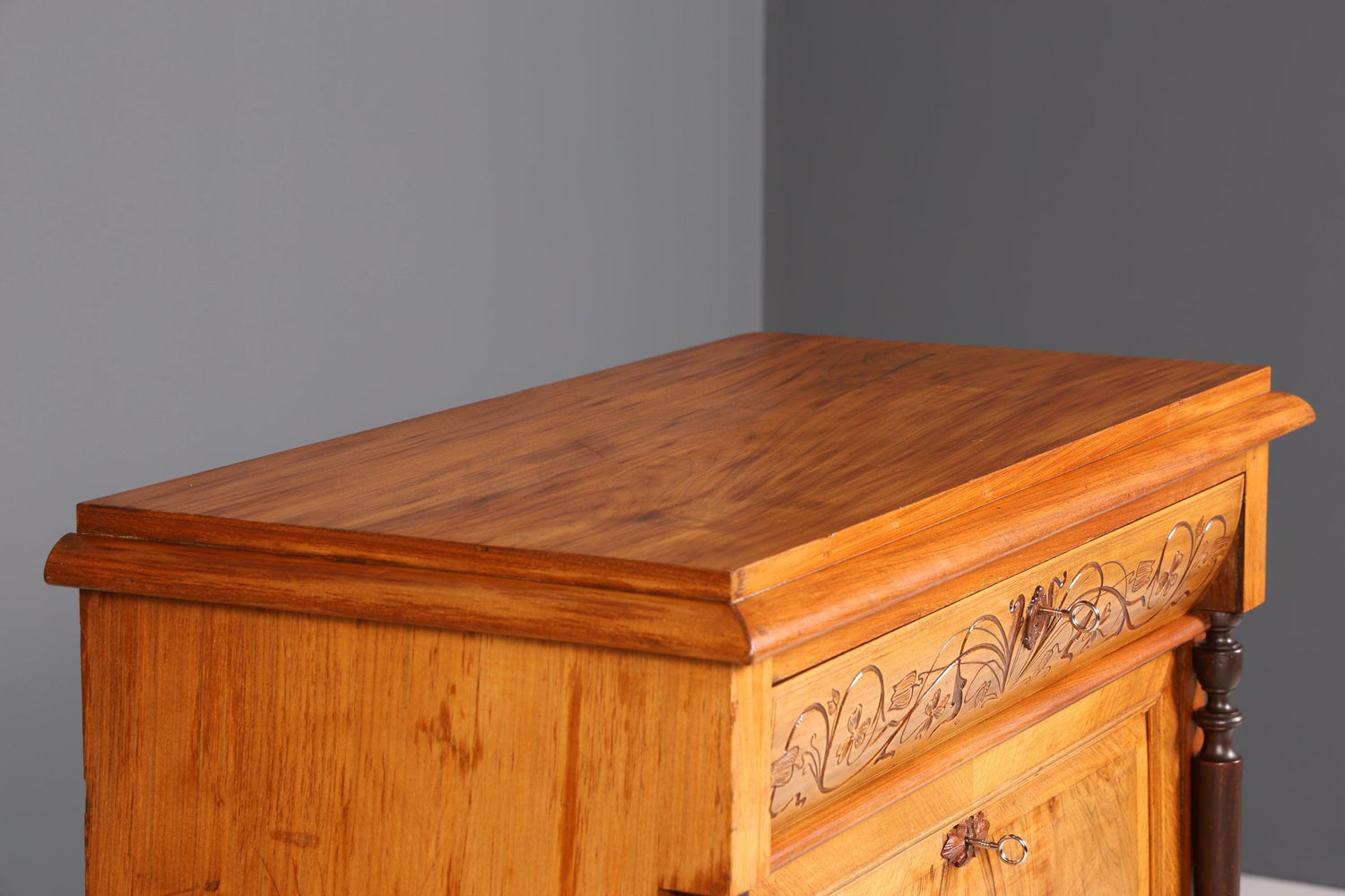 Stilvoller Gründerzeit Sekretär Vertiko Jugendstil Highboard Louis Philippe Kommode um 1880