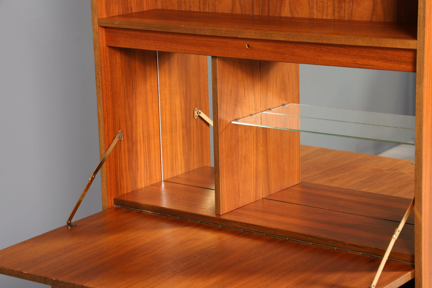Wunderschönes Mid Century Schrank Vintage Teak Holz Sekretär Regal Retro Bücherregal 60s