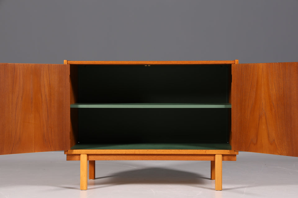 Wunderschöne Kommode "Made in Sweden" Teak Holz Schrank Retro Sideboard 2 von 2