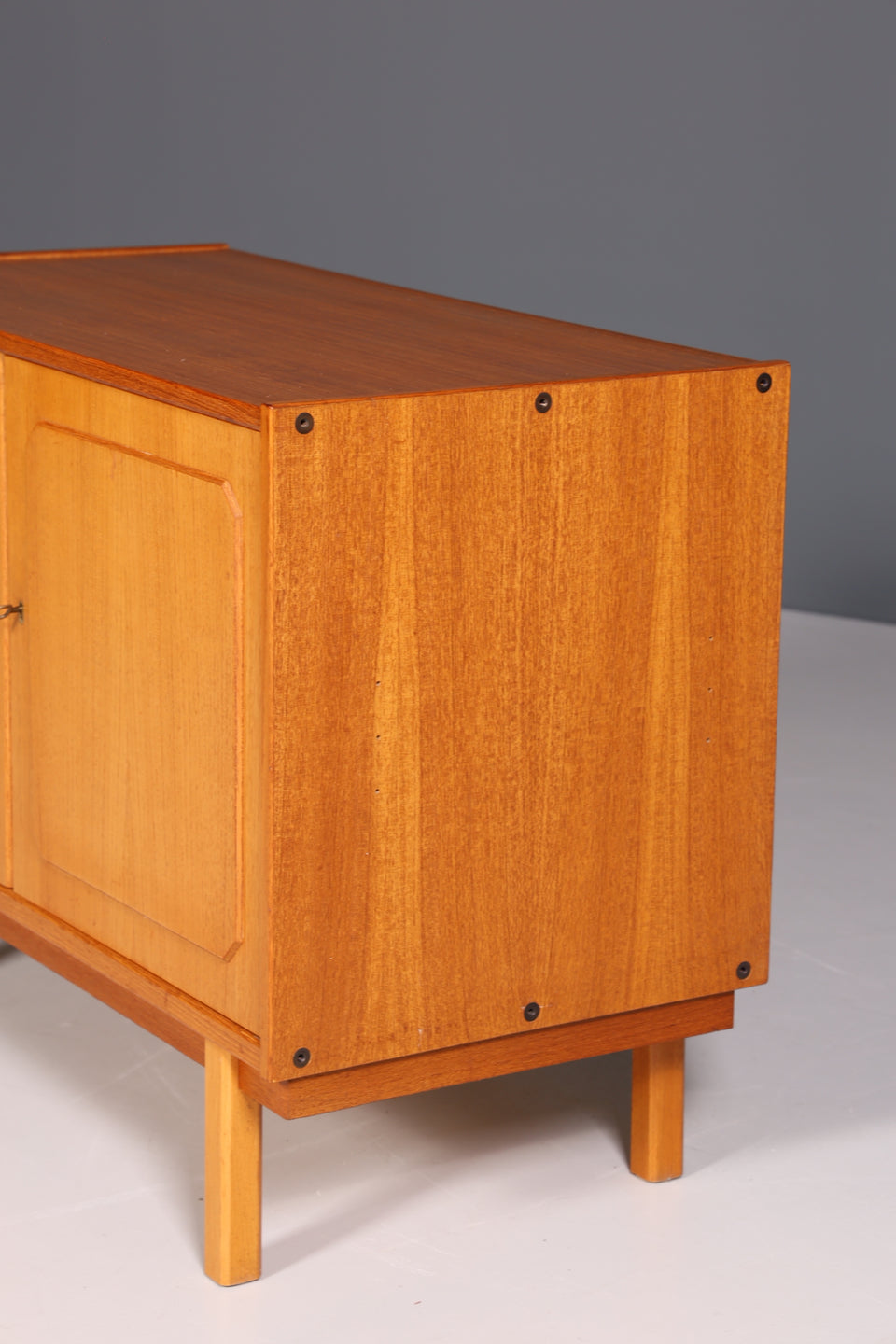 Wunderschöne Kommode "Made in Sweden" Teak Holz Schrank Retro Sideboard 2 von 2