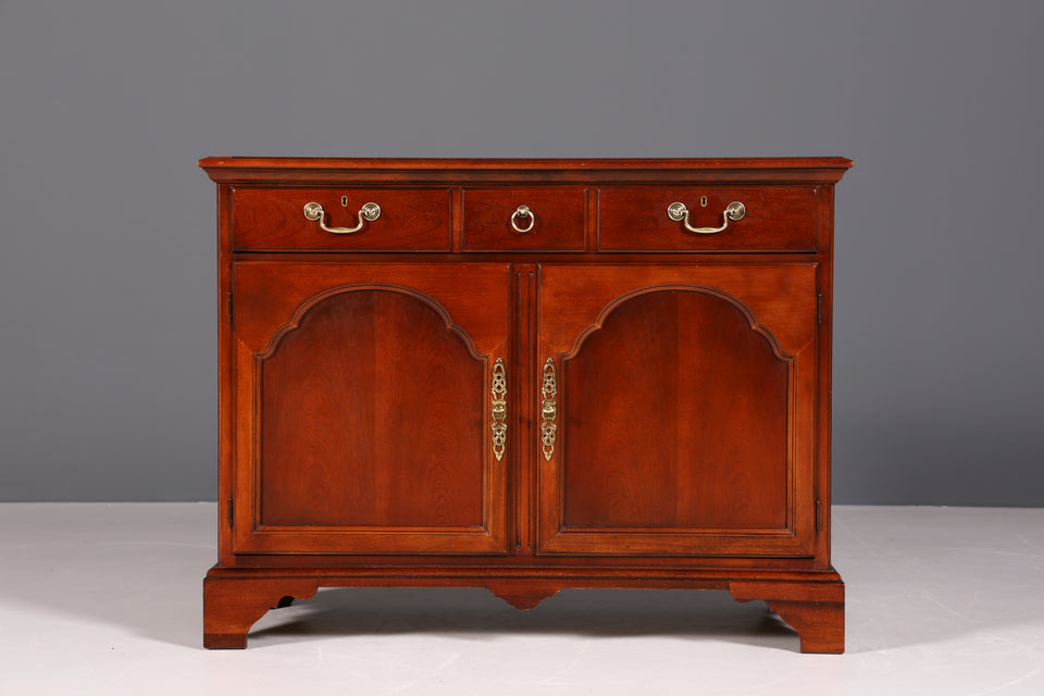Traumhaftes Sideboard der Marke Drexel Heritage USA Antik Stil Kommode