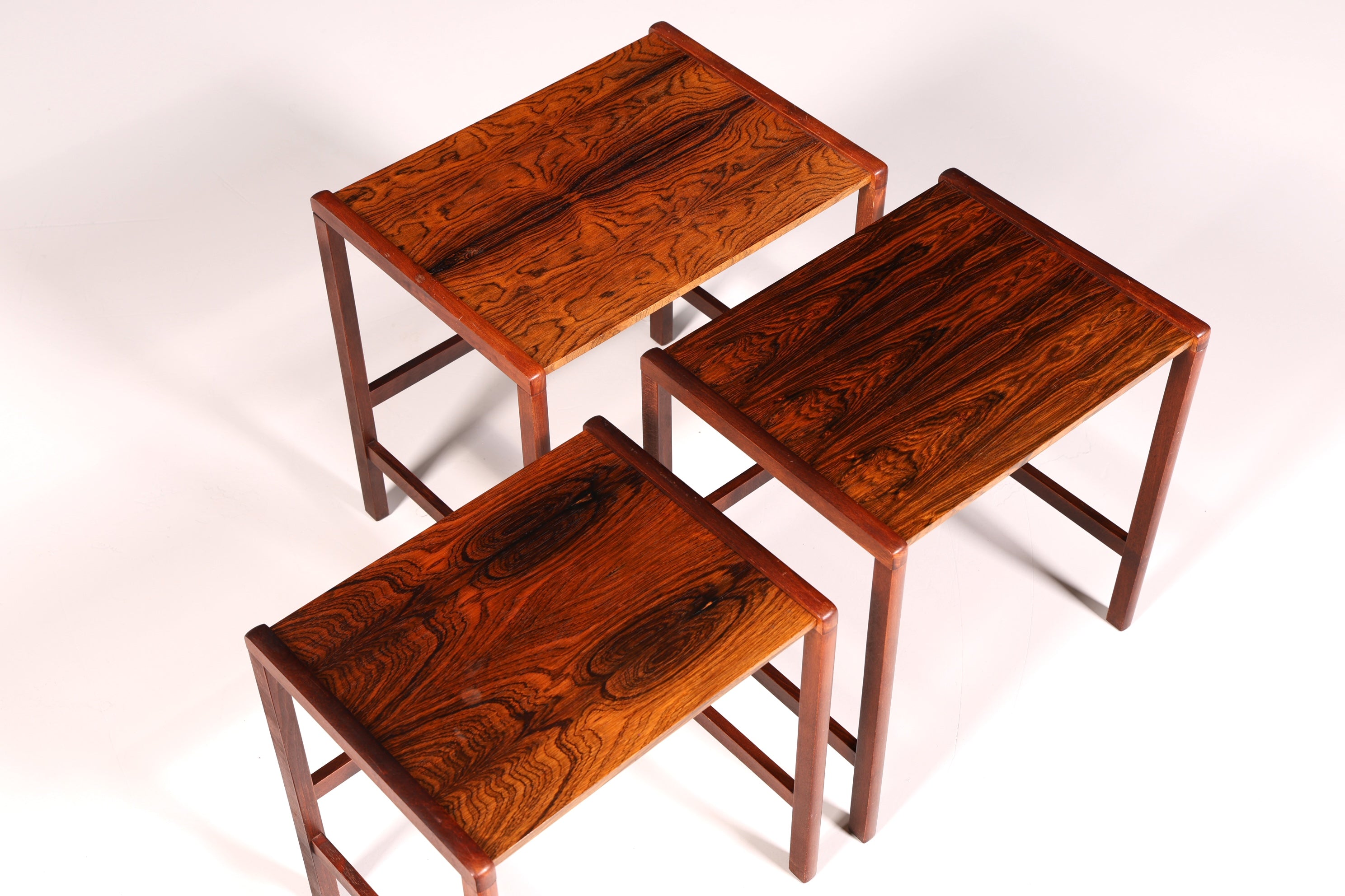 Filigranes Mid Century Tisch Set Couchtisch Palisander 3er Satz Ablagetisch Beistelltisch Satztische Vintage