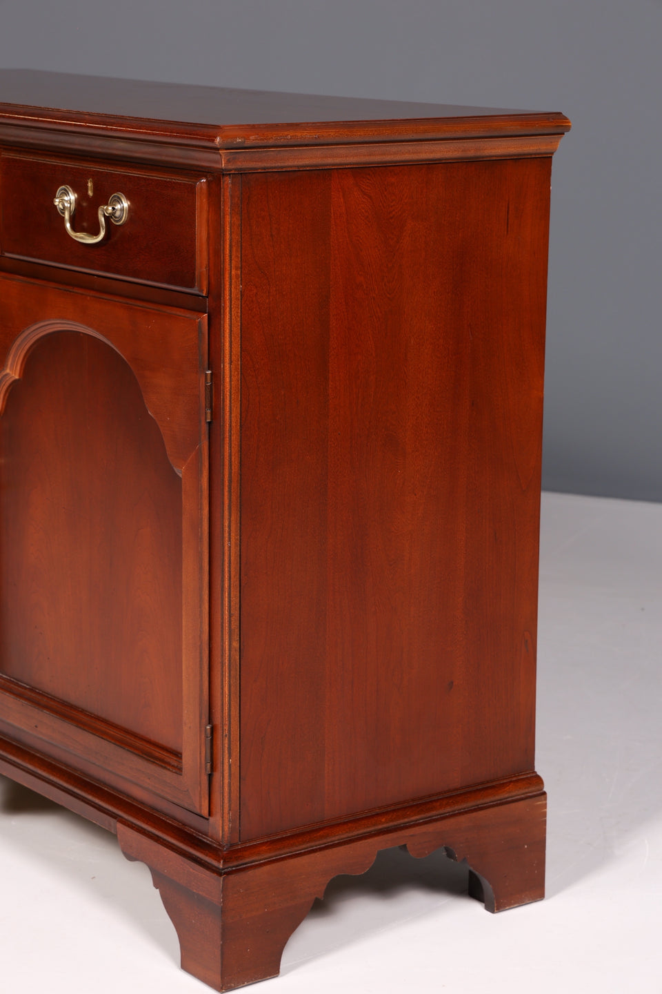 Traumhaftes Sideboard der Marke Drexel Heritage USA Antik Stil Kommode