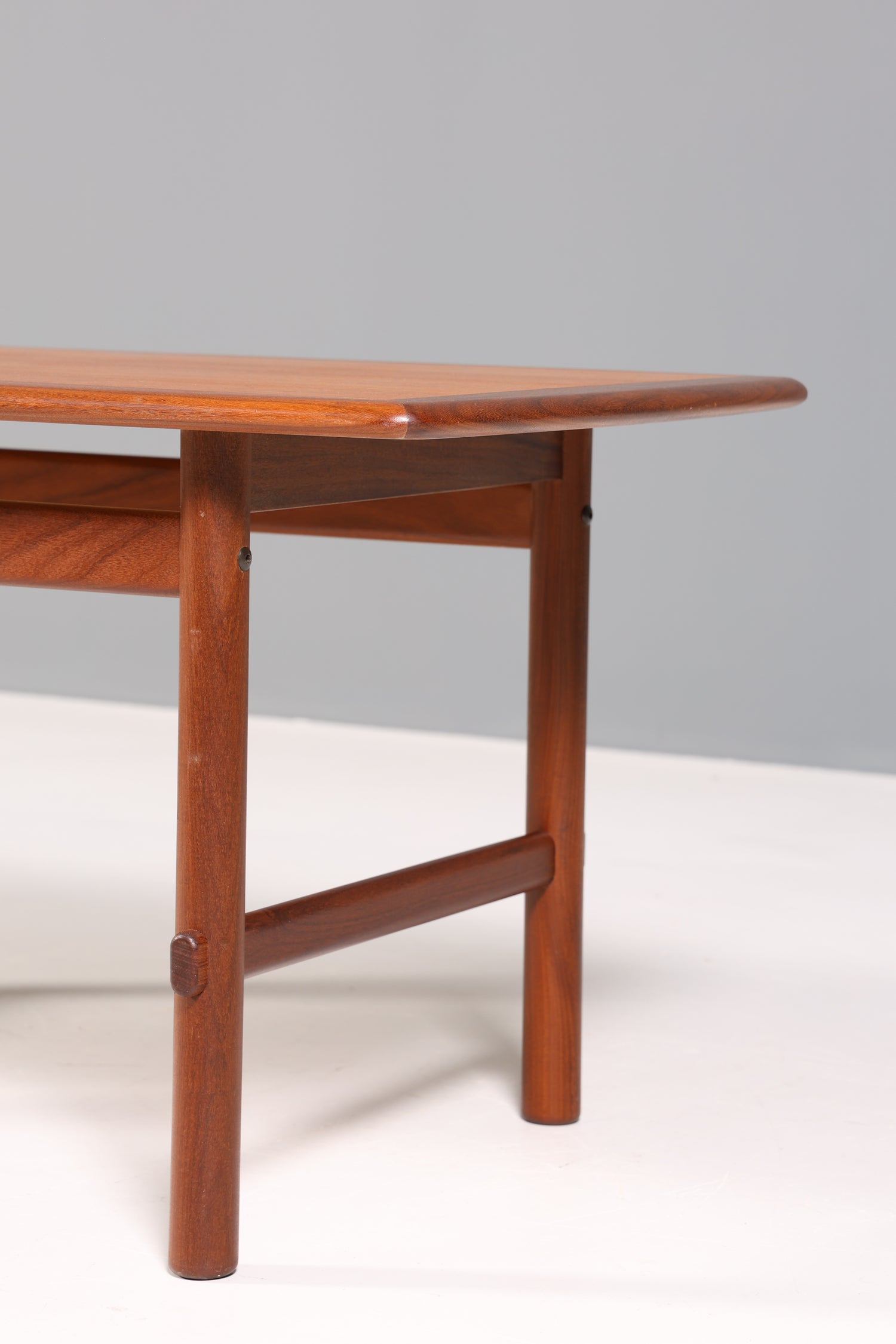 Wunderschöner Mid Century Couchtisch HMB Möbler Rörvik Teak Danish Design Tisch