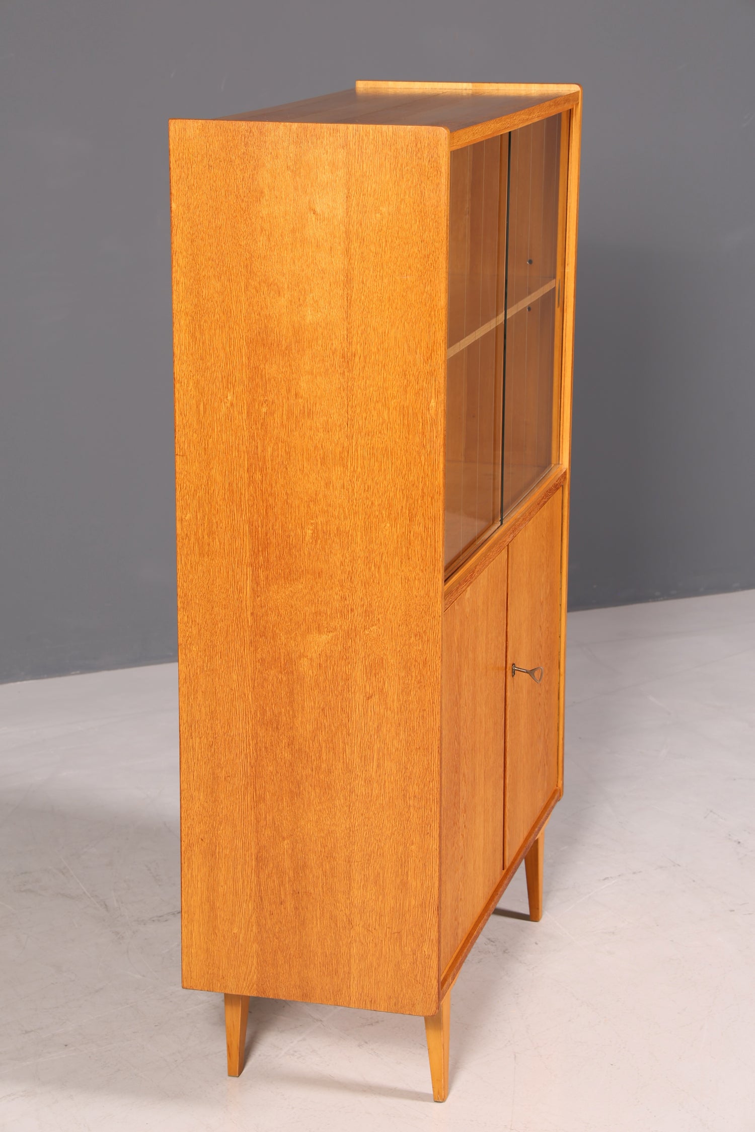 Wunderschöne Mid Century Vitrine Retro Regal Vintage Bücherregal Schrank VEB