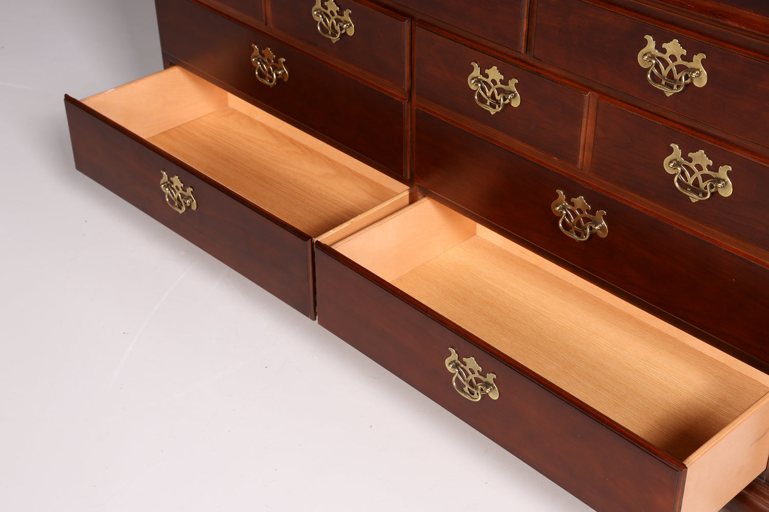 Wunderschönes Sideboard der Marke Drexel Heritage Antik Stil Schrank Kommode USA Anrichte Schubladenkommode